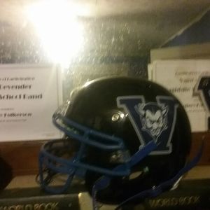 Meet your Posher, Jeffery